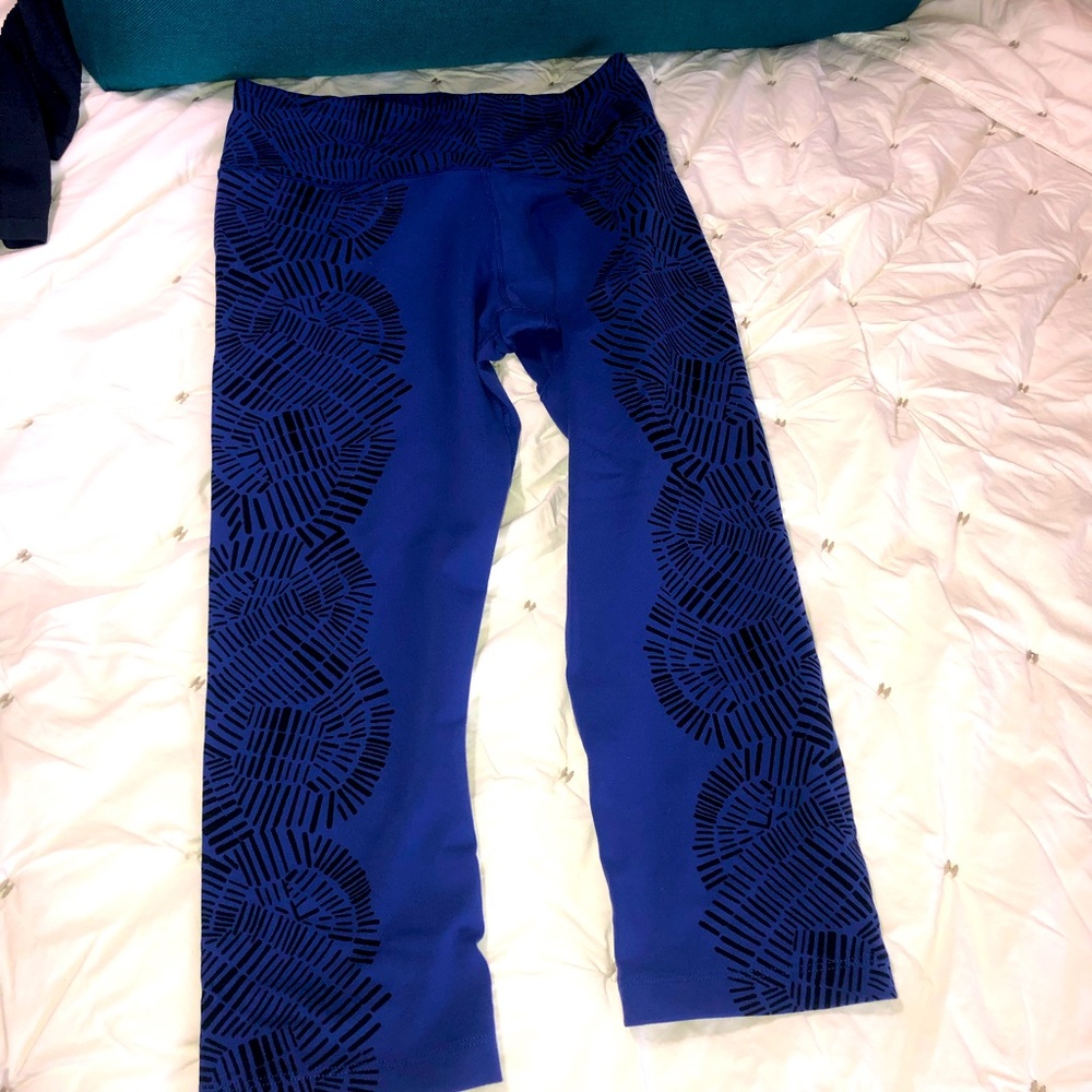 Nike Women Leggings